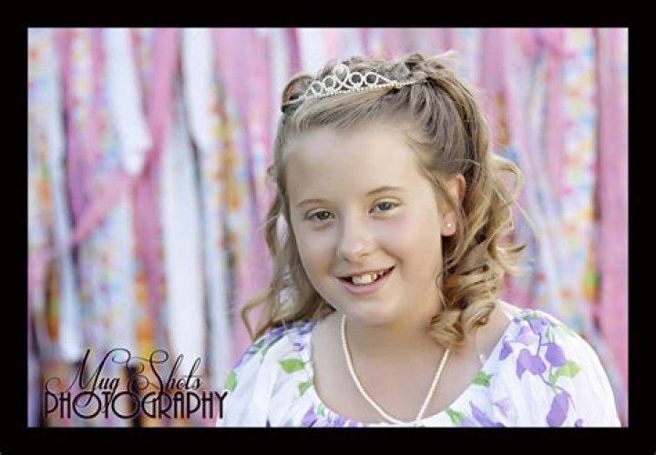 Unveiling the Truth: Understanding the Controversy Surrounding "Buscar Kid and His Mom Full Video"