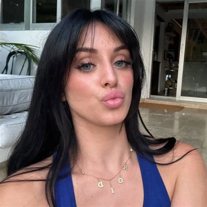 Camilla Araujo Fan Bus: The Ultimate Guide for Fans