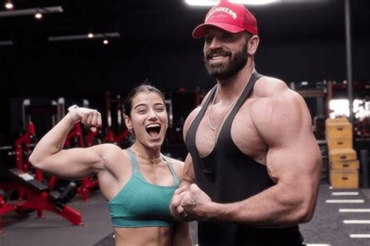 Sara Saffari Husband: A Comprehensive Look at the Life and Relationship of an Influential Figure